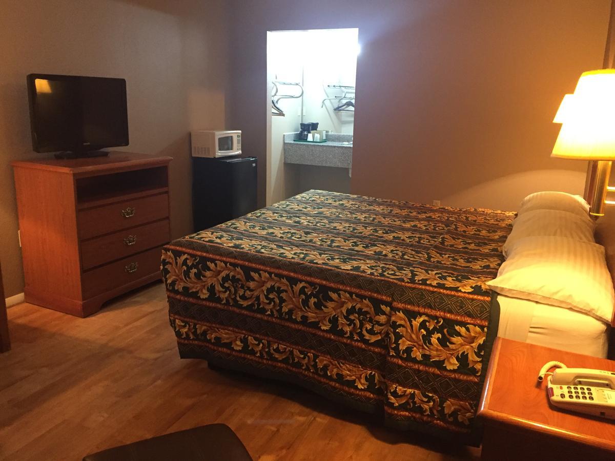Motel Deerfield 2*