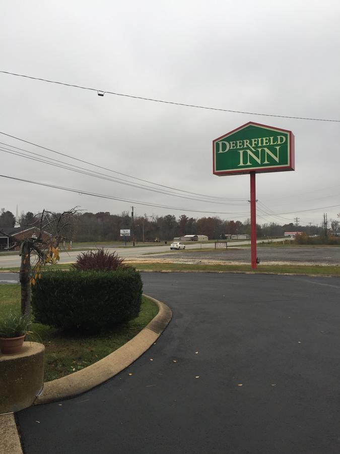Deerfield Motel